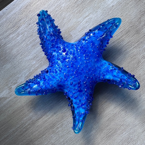Deep Blue Glass Starfish Sculpture Paperweight - Picture 1 of 4